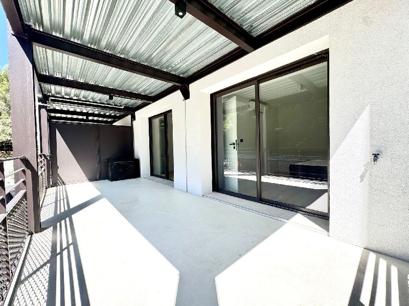 APPARTEMENT T2 DANS RESIDENCE SECURISEE AVEC TERRASSE - VAIS - image n°1