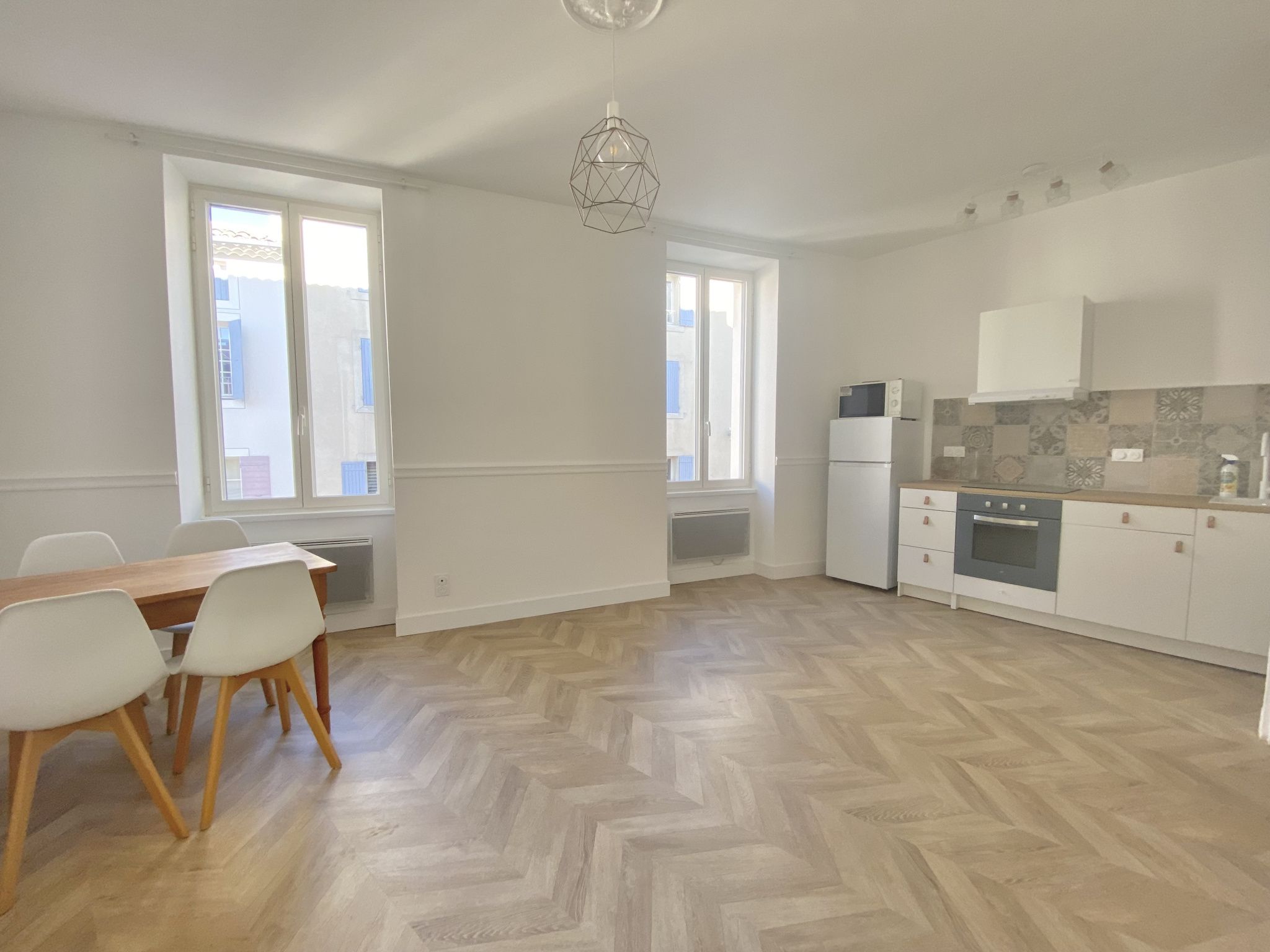 Appartement de type T2 dans résidence avec ascenseur en cent