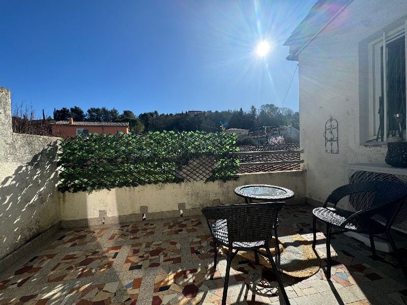 Maison deux chambres sur Vaison la Romaine avec terrasse vue - image n°1