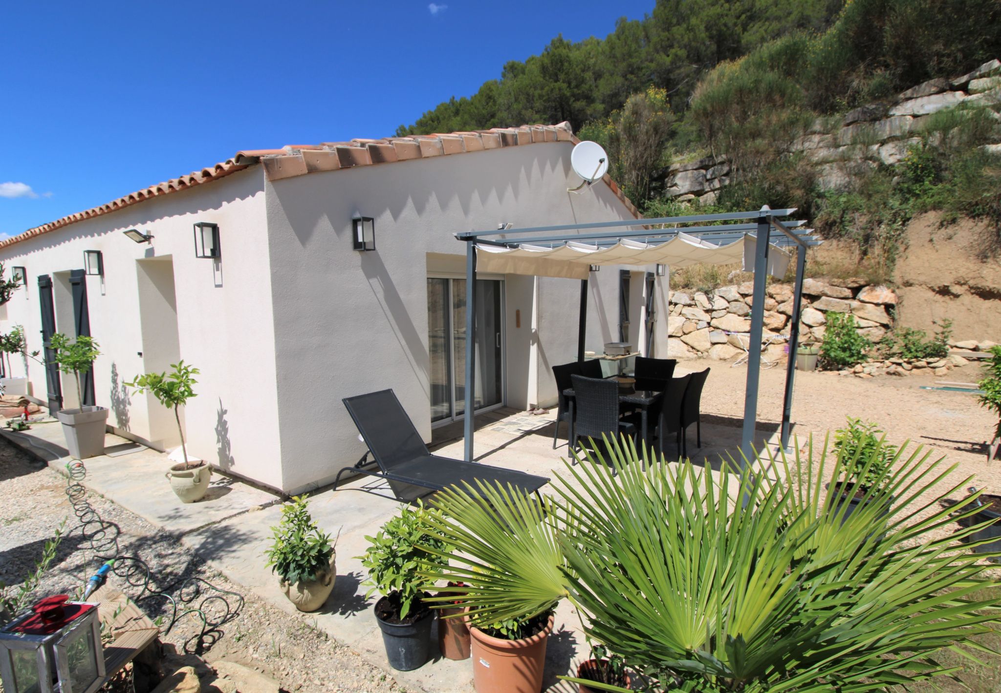 10 MN BUIS LES BARONNIES   JOLIE VILLA PLAIN PIED 80M2