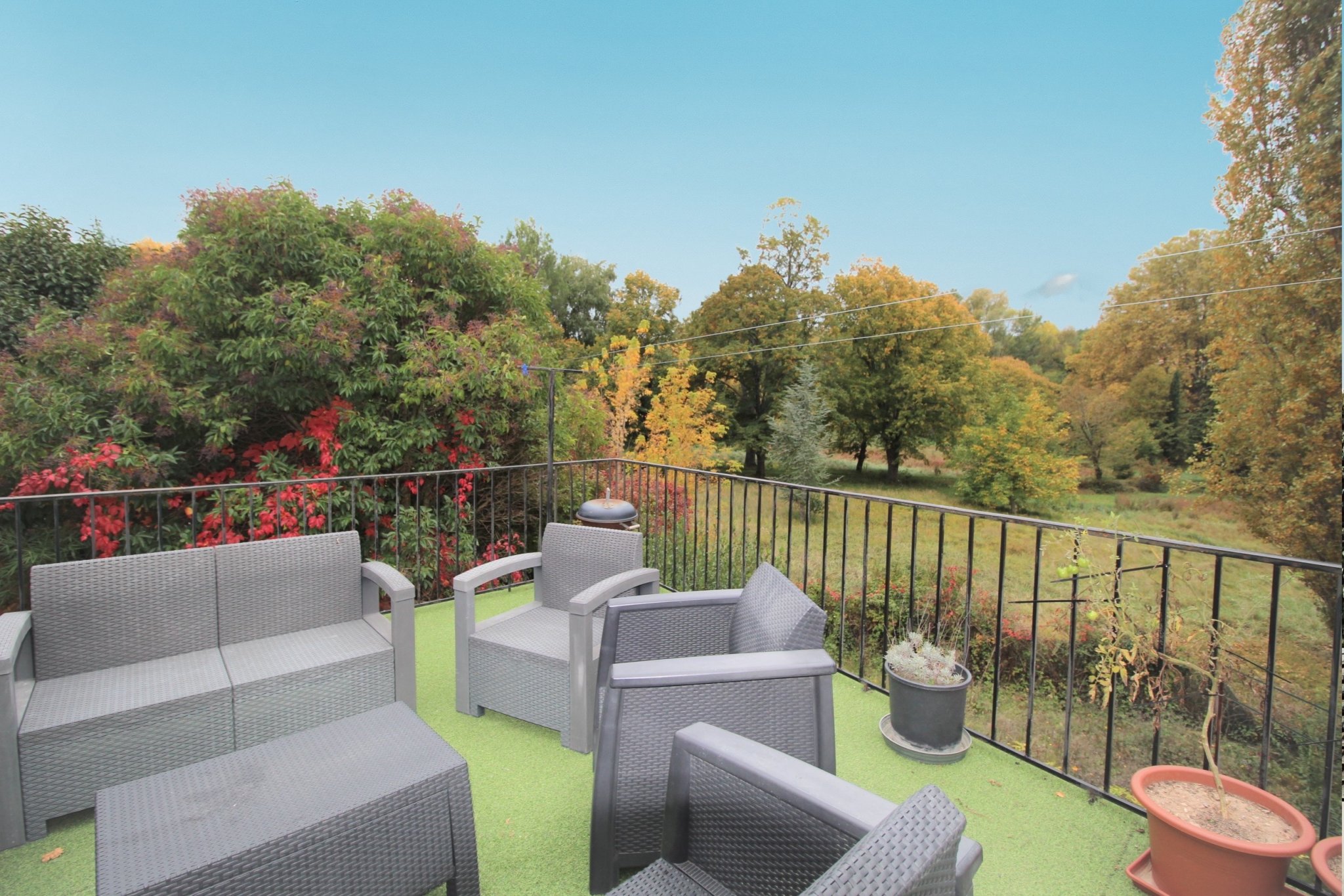 10 MN  VAISON - APPARTEMENT 120M2 AVEC TERRASSE