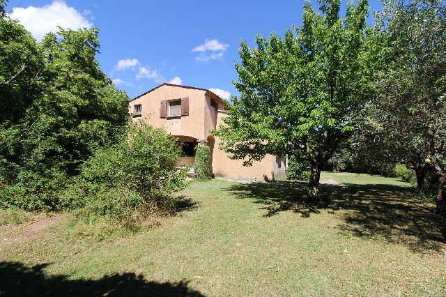 BUIS LES BARONNIES - VILLA DE PLAIN PIED AVEC STUDIO INDÉPEN - image n°1