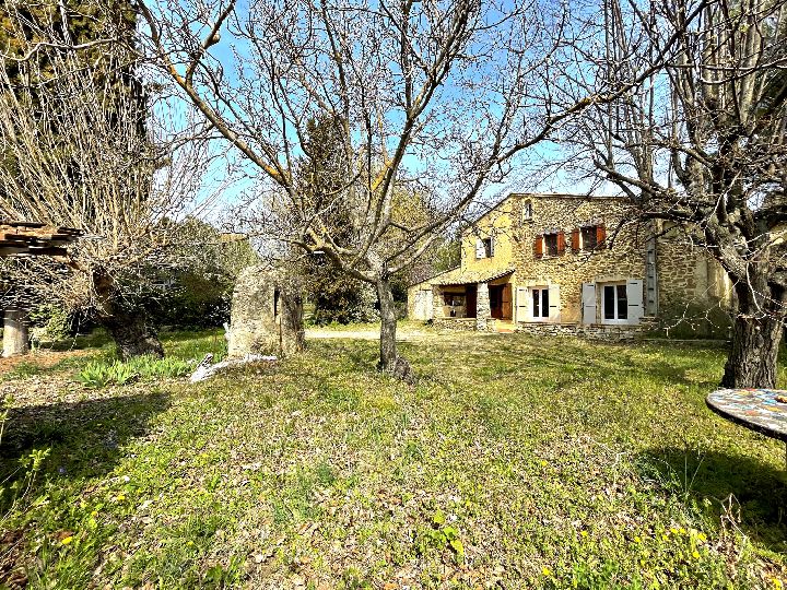 3 MN VAISON LA ROMAINE - MAISON DE 278 M2 A RÉNOVER