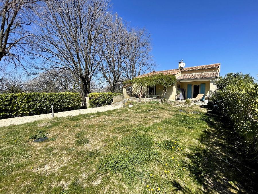 10 MN VAISON - VILLA PLAIN PIED AVEC TERRAIN
