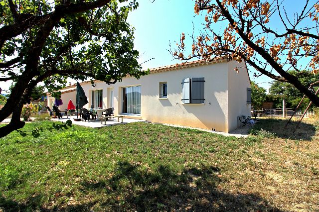 5 MN DE VAISON - VILLA DE PLAIN PIED AVEC TERRAIN DE 1287 M2 - image n°1