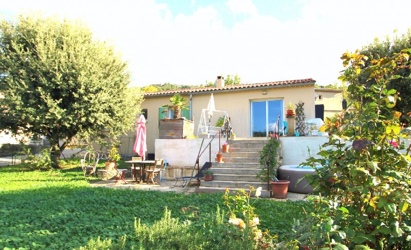 A 15mn de Vaison la Romaine - Villa de plain pied de 107m2 s - image n°1