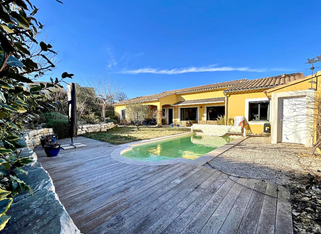 VAISON PROCHE CENTRE - VILLA NEUVE AVEC PISCINE ET VUE VENTO