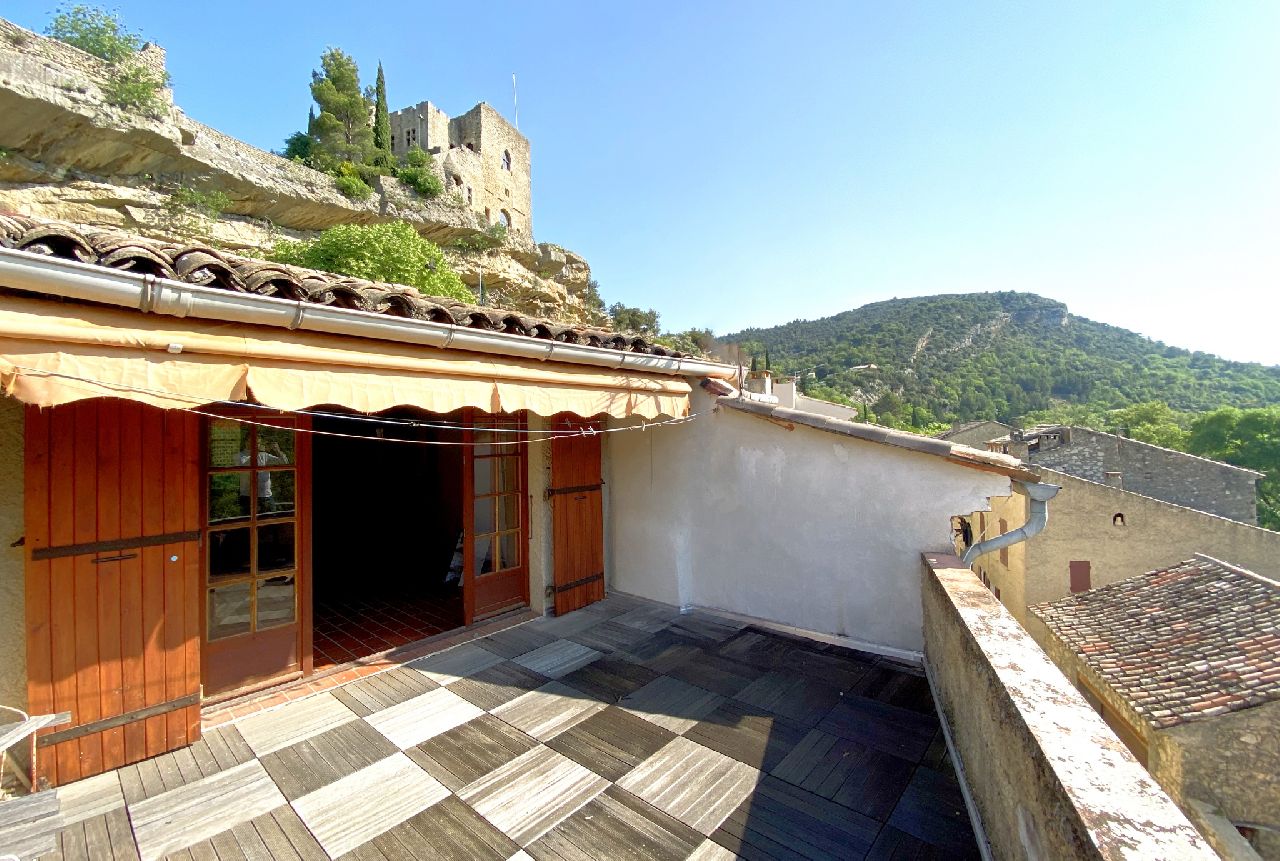 MOLLANS SUR OUVEZE - MAISON DE VILLAGE AVEC VUE ET TERRASSES