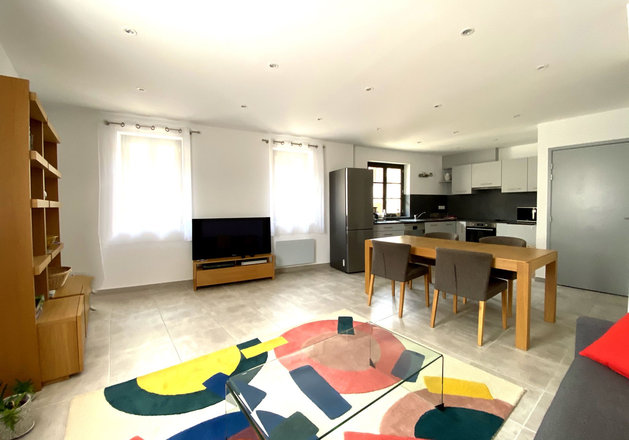 MALAUCENE HYPER CENTRE  APPARTEMENT RENOVE DE 72m2