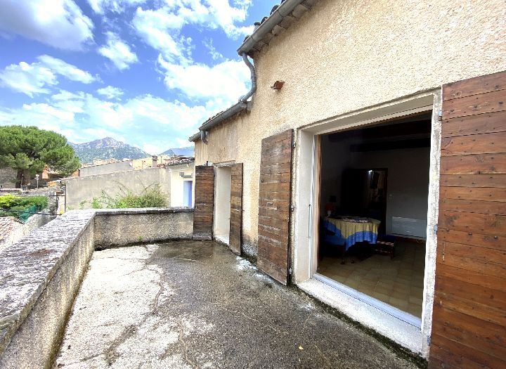 BUIS LES BARONNIES - MAISON DE VILLAGE TERRASSE AVEC VUE - image n°1
