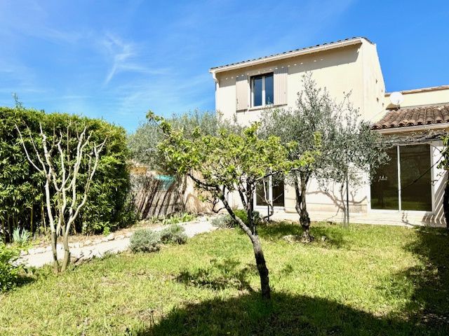 5 MIN VAISON - VILLA AU CALME / JARDIN / GARAGE - image n°1