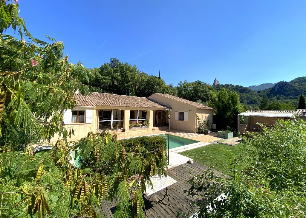 BUIS LES BARONNIES - BELLE VILLA DE 160M2 AVEC PISCINE CHAUF