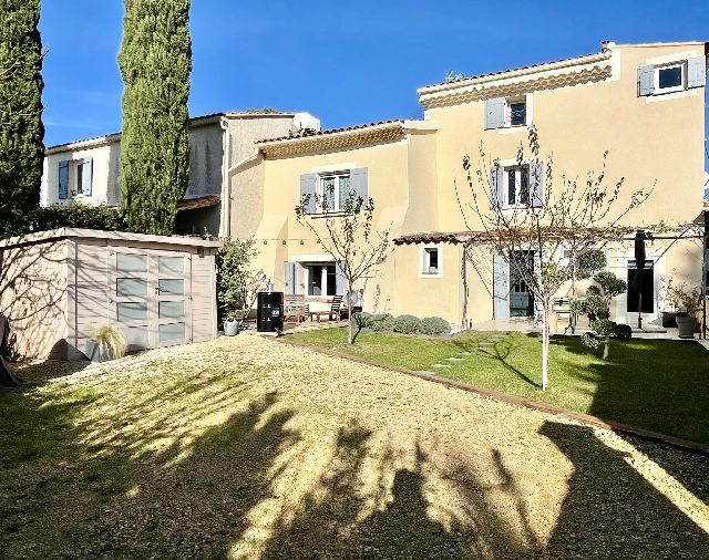 SECTEUR DENTELLE - JOLIE MAISON ENTIEREMENT RENOVEE AVEC JAR - image n°1