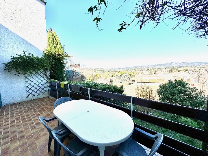 VAISON - APPARTEMENT RDC T3 AVEC TERRASSES ET CAVE - image n°1