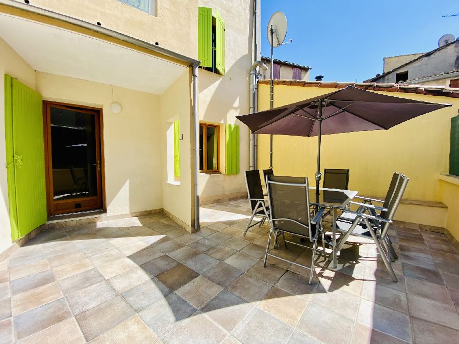 CENTRE MALAUCENE - JOLI T3 AVEC GRANDE TERRASSE - image n°1