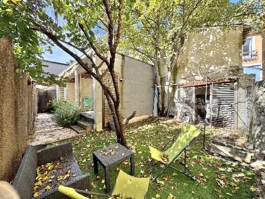 NYONS - ENSEMBLE DE 3 STUDIOS - JARDIN - image n°1