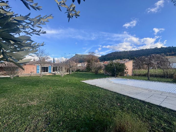 MOLLANS SUR OUVEZE - VILLA DE PLAIN PIED AVEC PISCINE DE 119 - image n°1