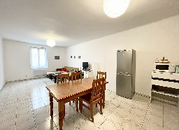 VAISON HYPER CENTRE - DUPLEX 105 M2 AVEC TERRASSE ET DEPENDA - image n°1