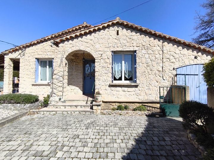 SECTEUR VAISON - MAISON PLAIN-PIED - 378 000 EUR - image n°1