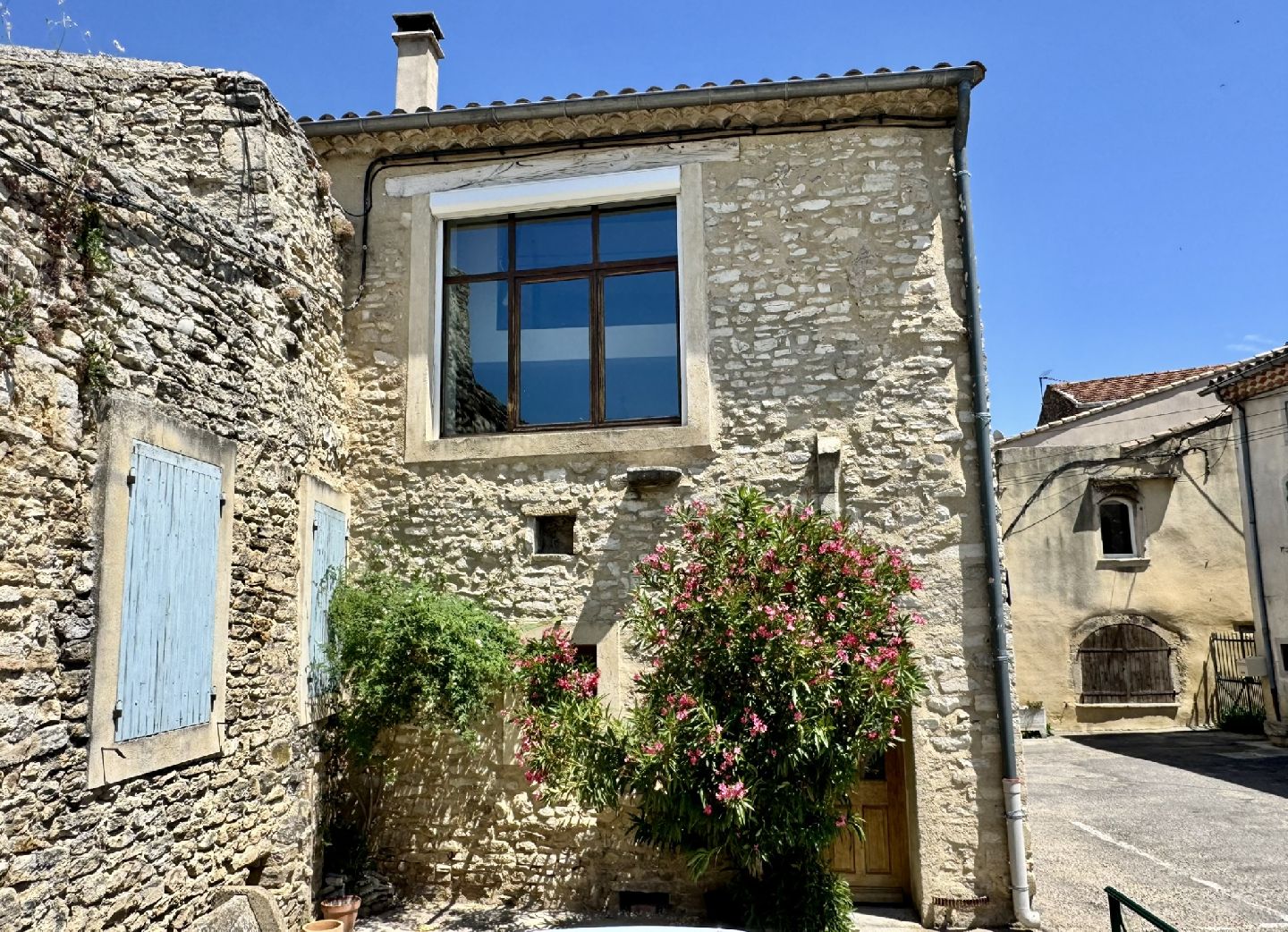 SECTEUR GRIGNAN - MAISON DE VILLAGE LUMINEUSE