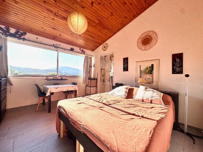 VAISON-LA-ROMAINE   STUDIO 23 M2 LUMINEUX AVEC VUE VENTOUX - image n°1